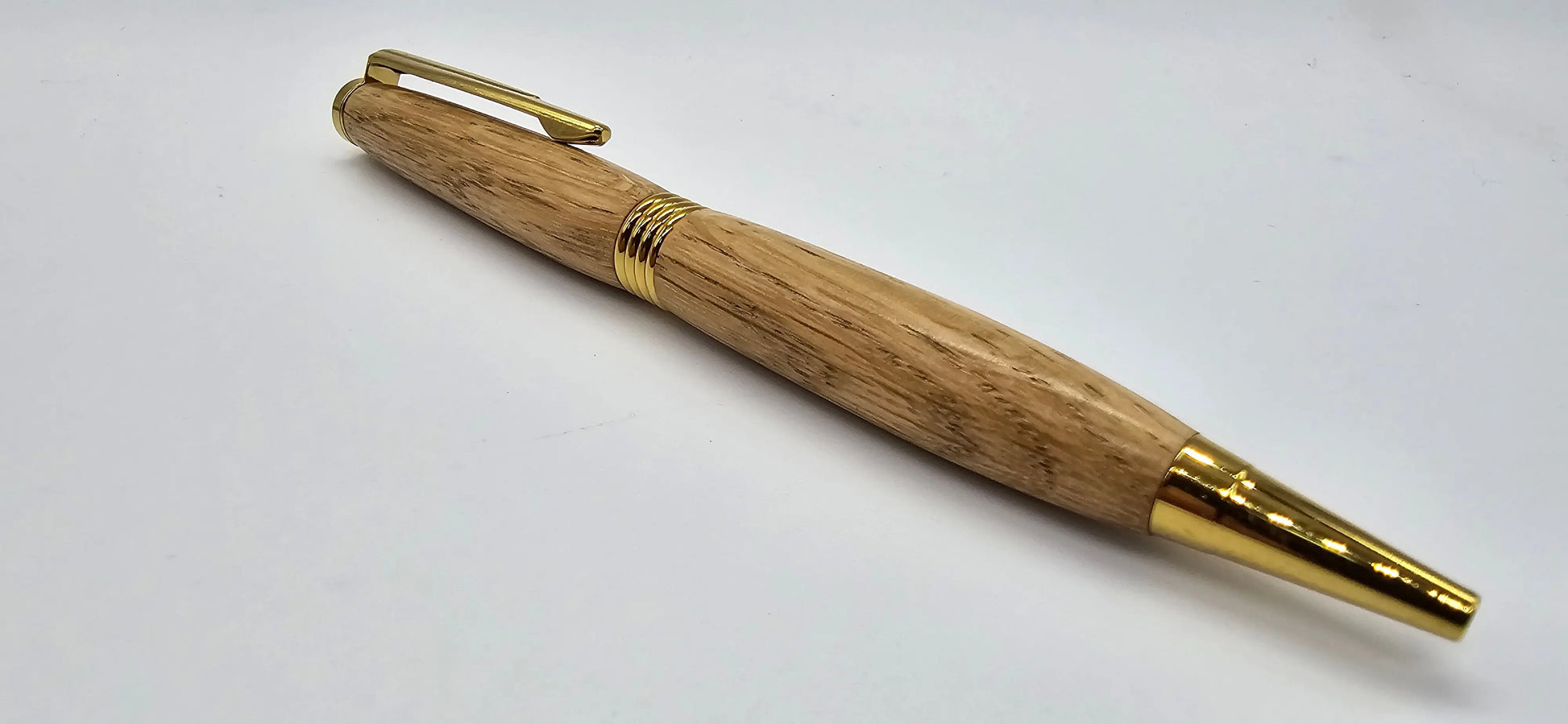 Covent Garden Barrow Oak twist pen 