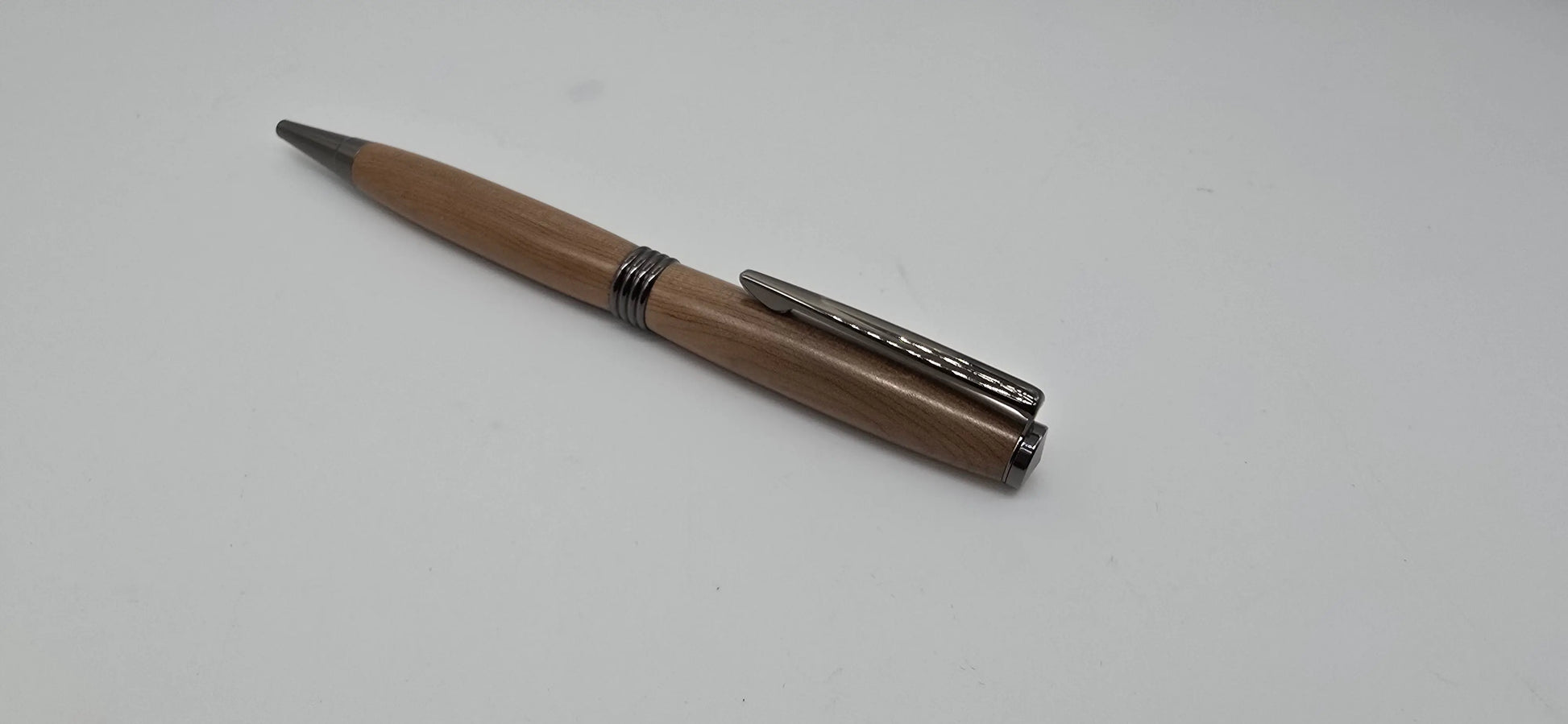 English fenlands Bog Yew twist pen 