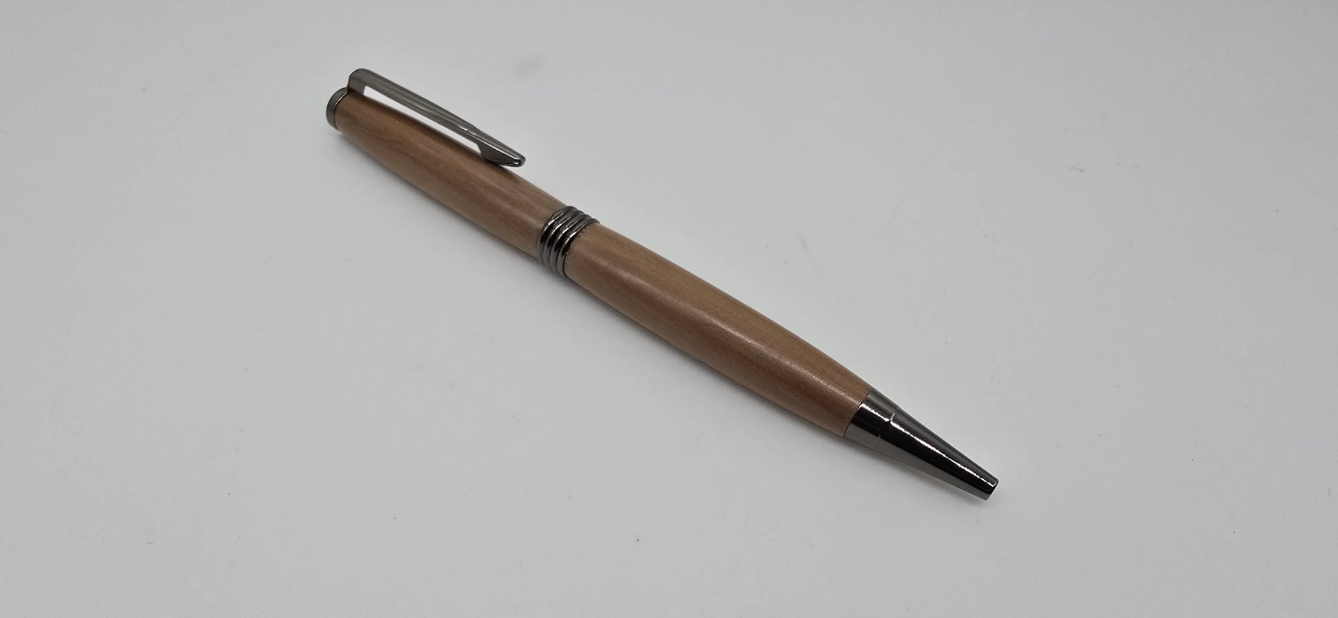 English fenlands Bog Yew twist pen 