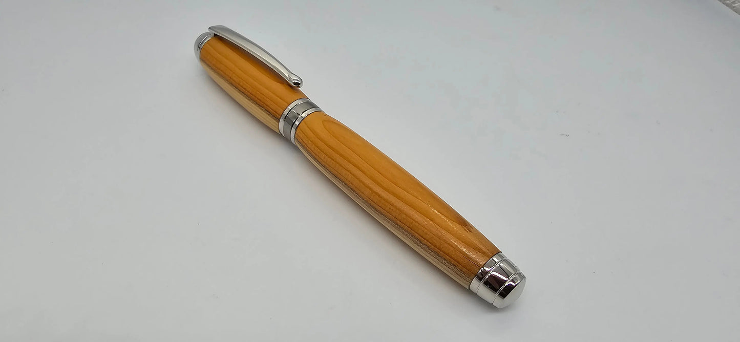 Exeter University Yew fountain pen presentation set 