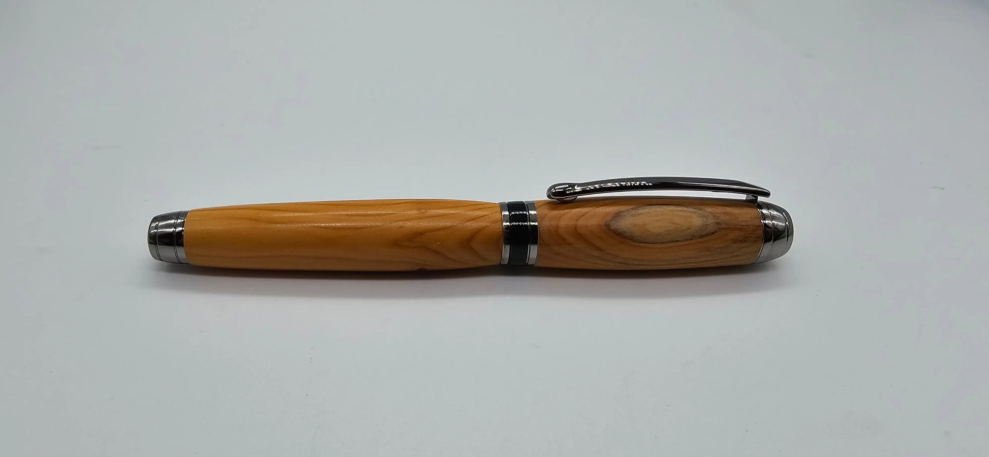 Exeter University Yew fountain pen presentation set 