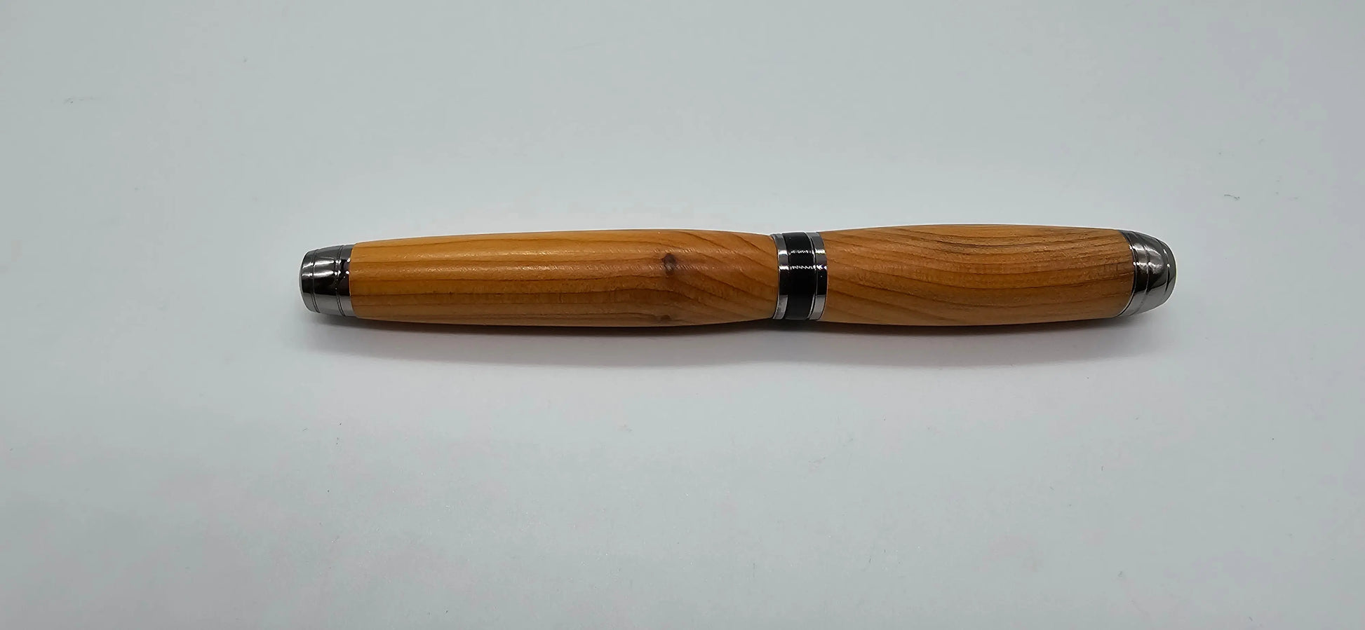 Exeter University Yew fountain pen presentation set 