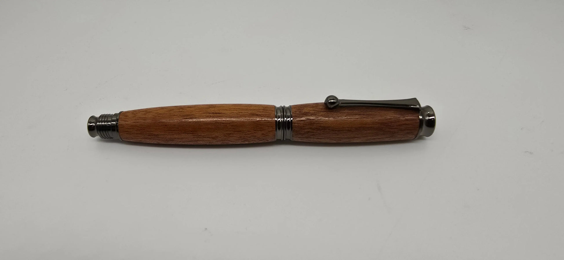 Fountain pen in African Mahogany from W2180 1950's Railway carriage 