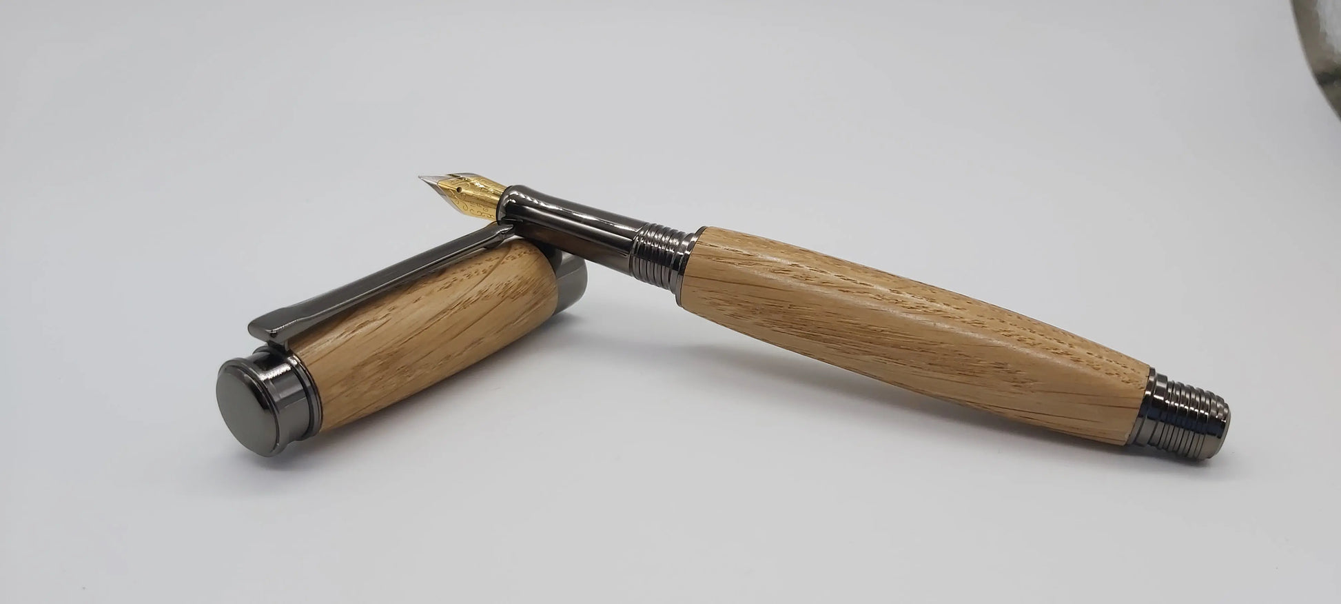 Fountain pen in Oak taken from GWR 169 rail carriage DevonPens