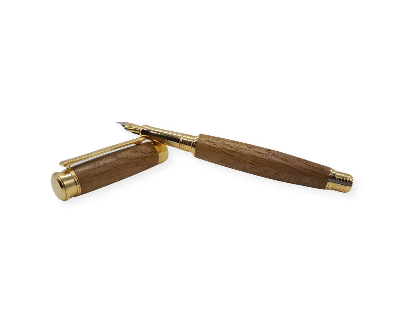 Fountain pen in Oak taken from GWR 169 rail carriage DevonPens