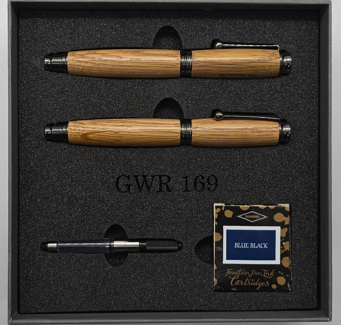 GWR 169 Railway carriage Fountain pen & Rollerball boxed set 