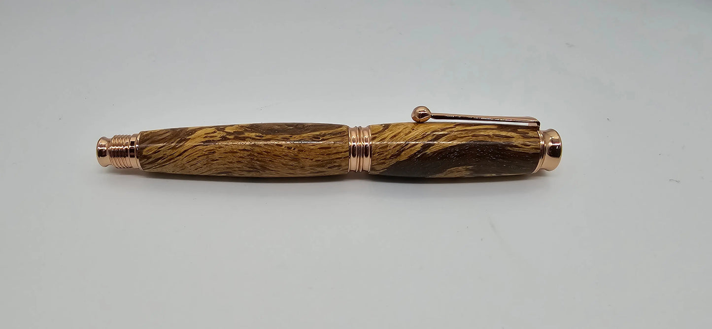 Killerton House - Cork Oak Fountain pen - Rose gold 