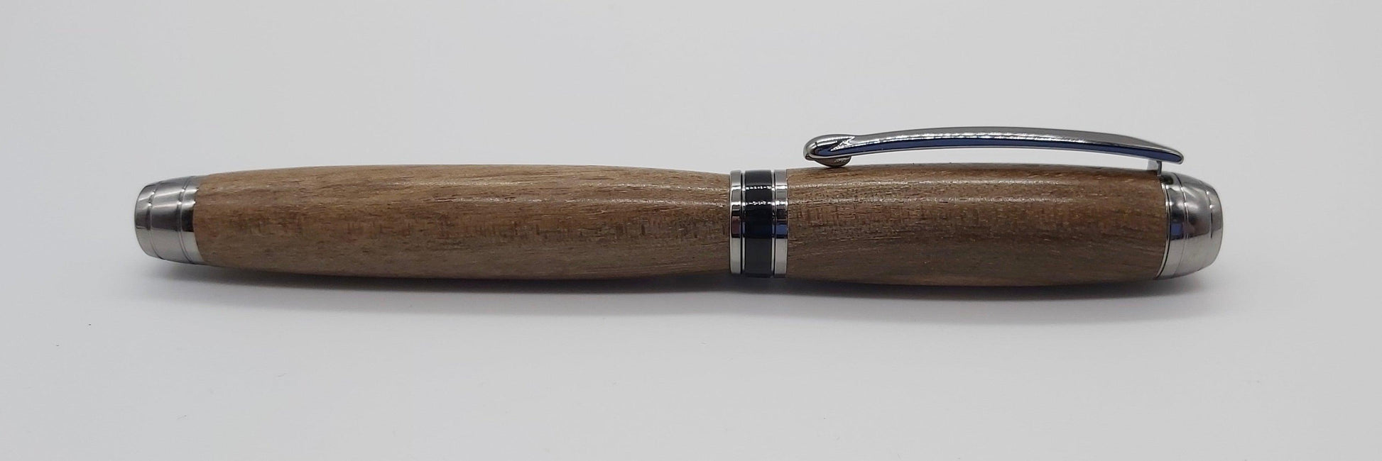 Dartmoor Walnut Fountain pen DevonPens