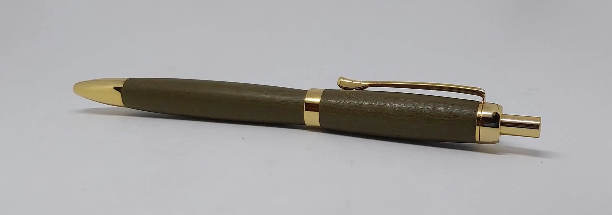 Ballpoint click pen in Green Tulip wood from Saltram House Plymouth DevonPens