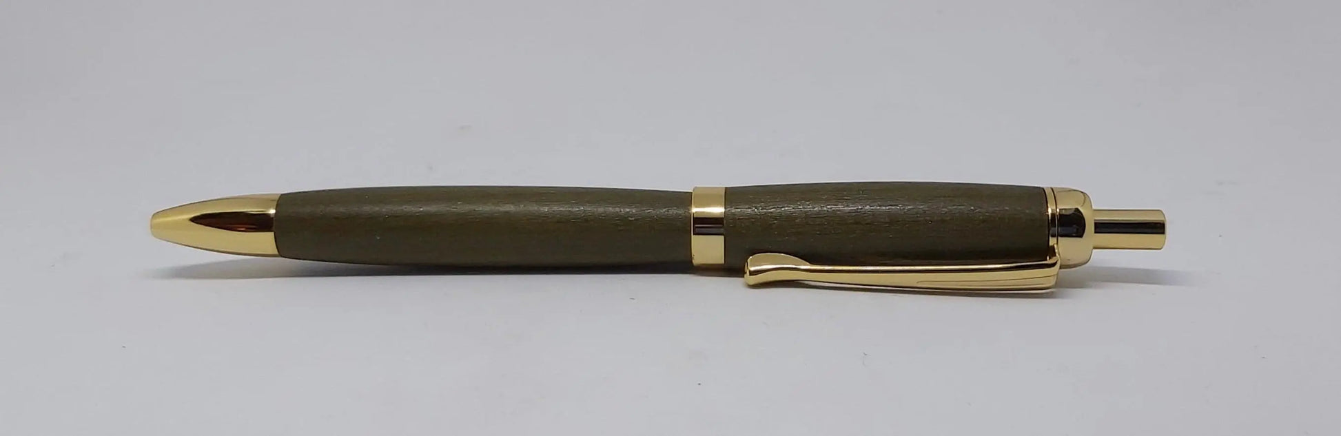 Ballpoint click pen in Green Tulip wood from Saltram House Plymouth DevonPens