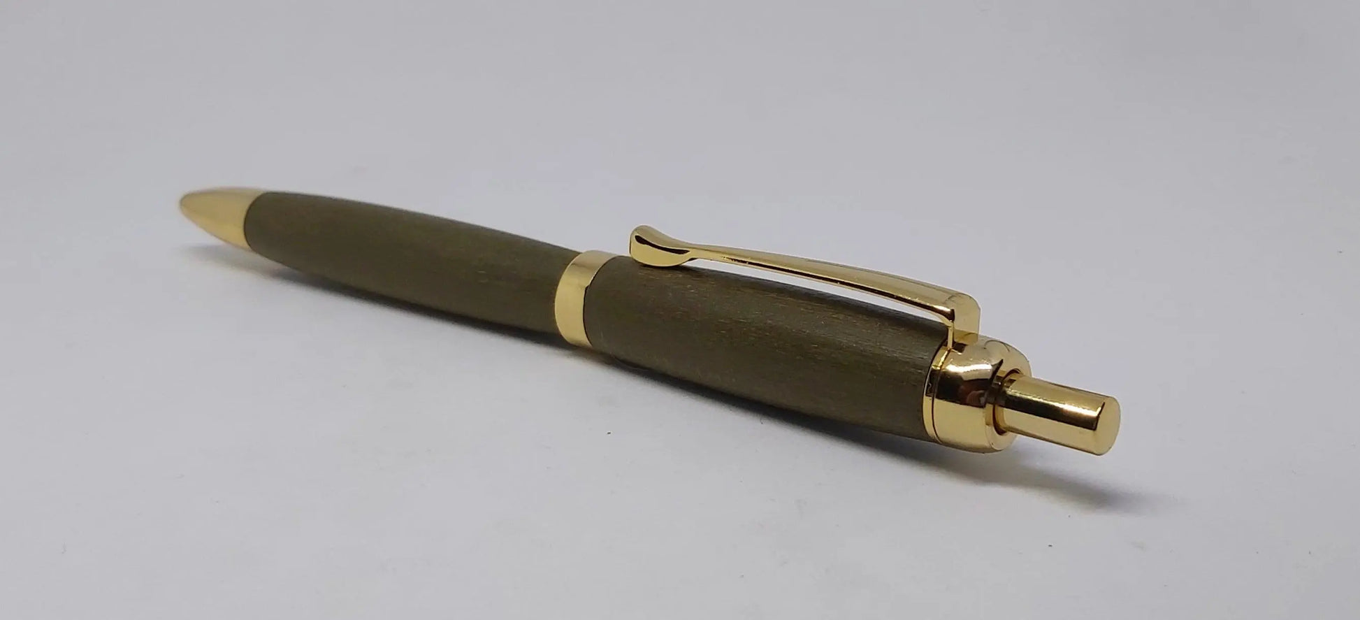 Ballpoint click pen in Green Tulip wood from Saltram House Plymouth DevonPens