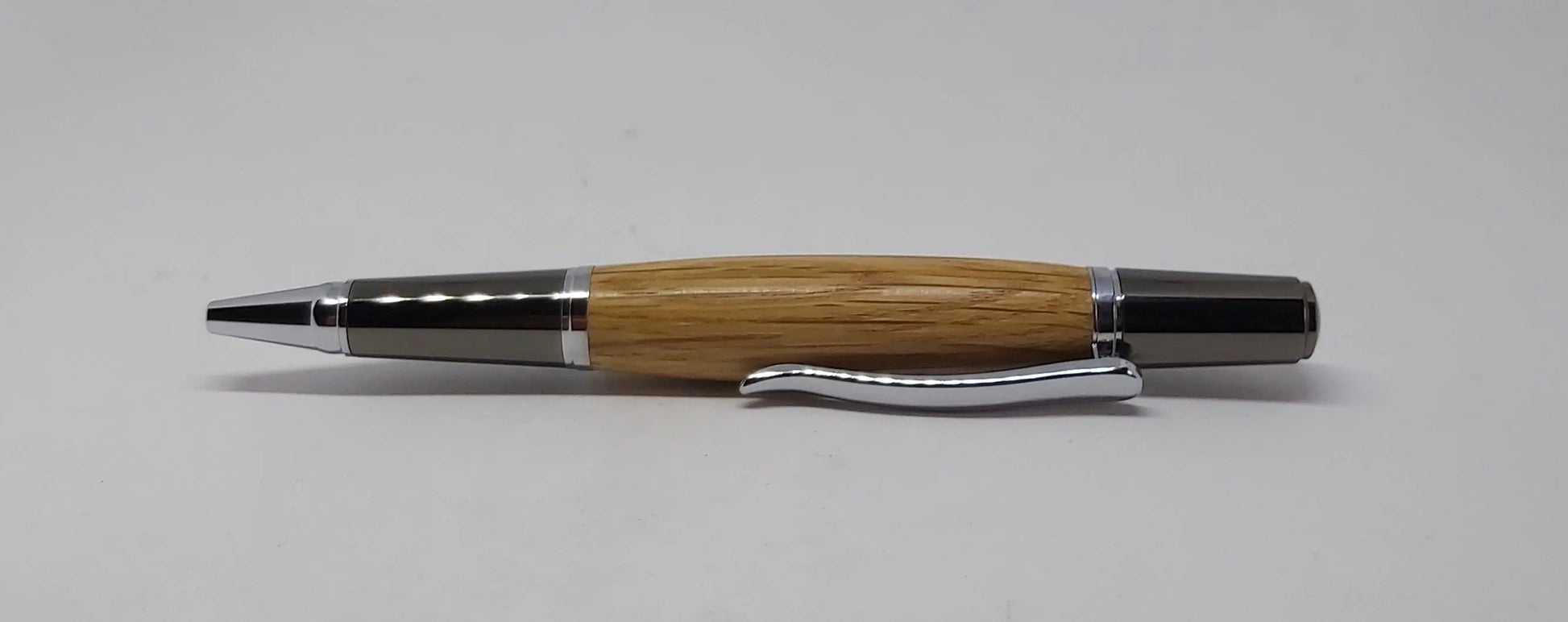 Ballpoint pen in Scotch Whisky Cask Oak DevonPens