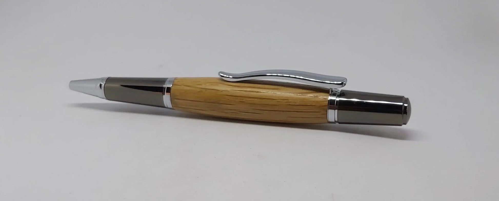 Ballpoint pen in Scotch Whisky Cask Oak DevonPens