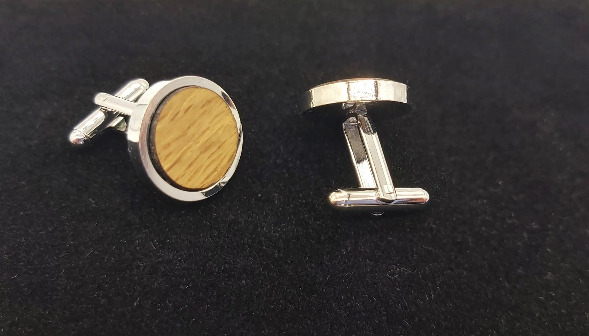 Cufflinks in Oak taken from HMS Victory - round DevonPens