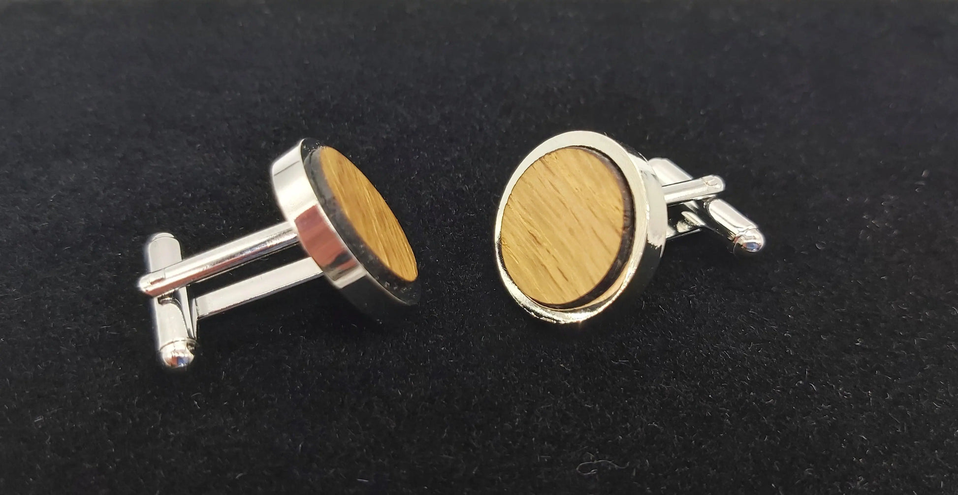 Cufflinks in Oak taken from HMS Victory - round DevonPens