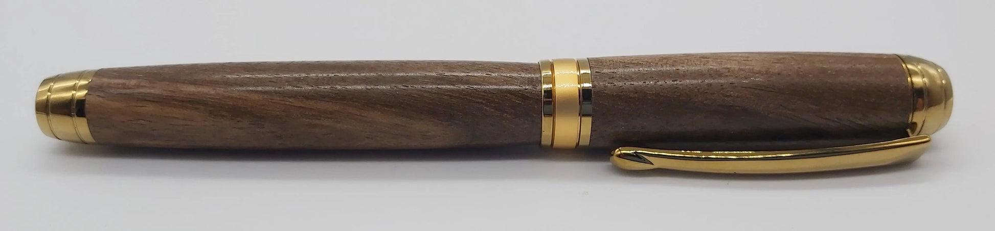 Dartmoor Walnut Fountain pen DevonPens