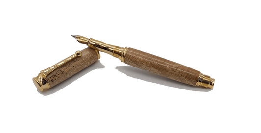 Fountain pen in Lacewood from Powderham Castle Devon. DevonPens