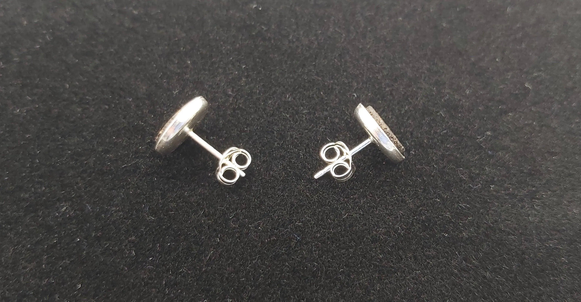 HMS Hermes R12 - Ear studs DevonPens