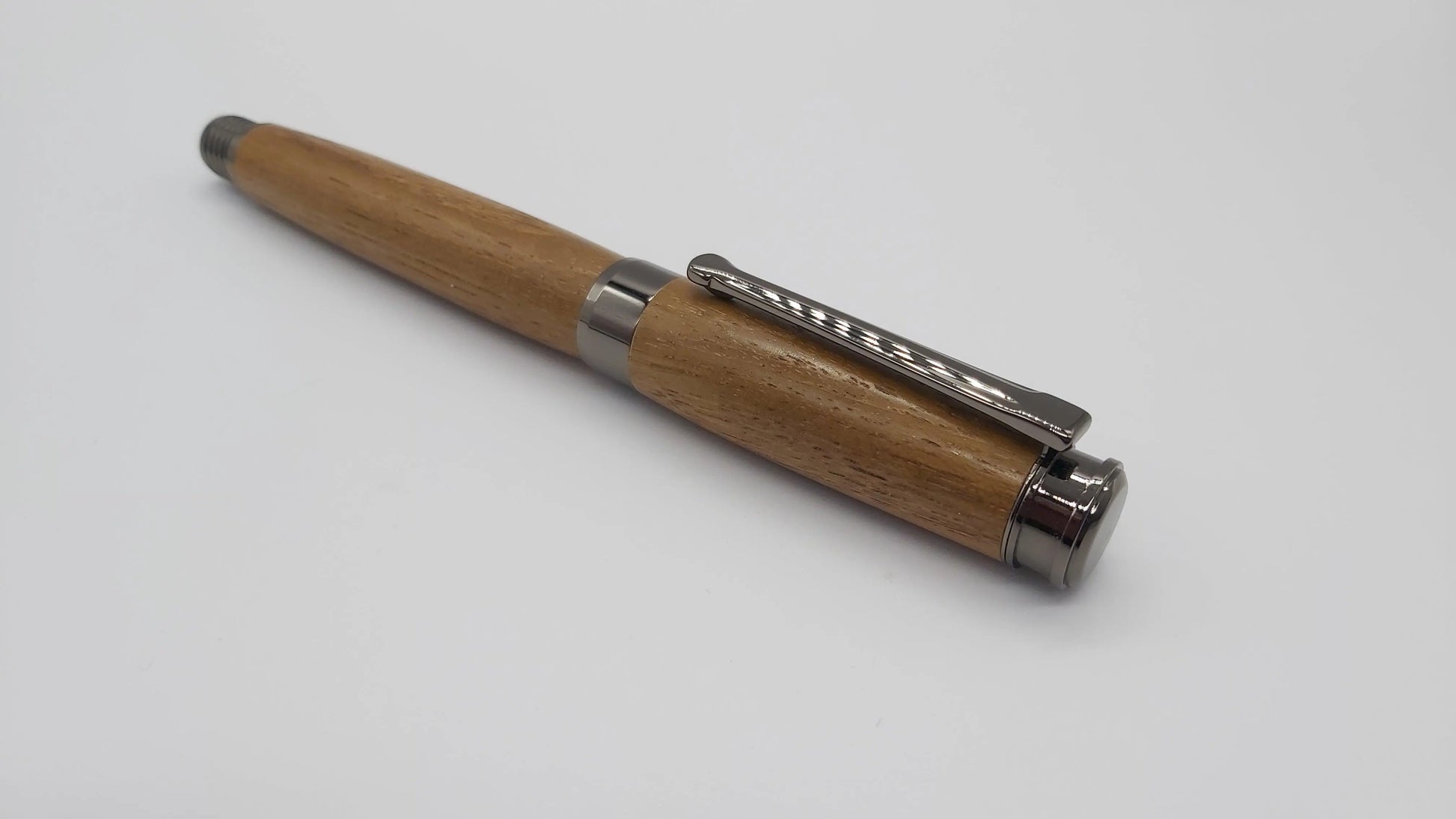 HMS Hermes R12 - Teak fountain pen. DevonPens