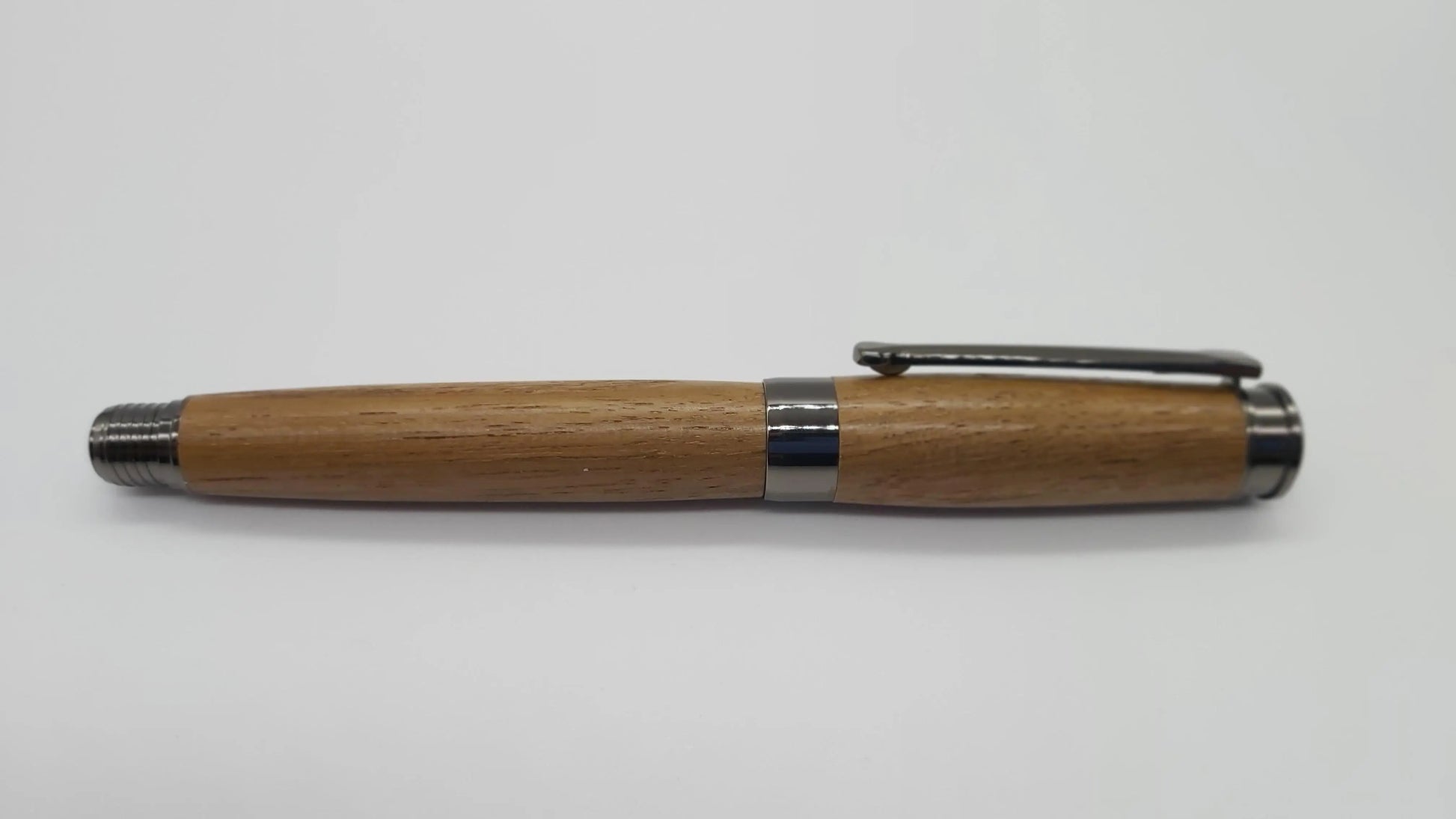 HMS Hermes R12 - Teak fountain pen. DevonPens