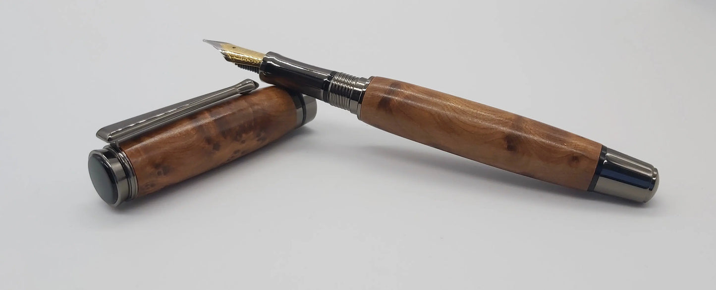 Thuya Burr fountain pen DevonPens