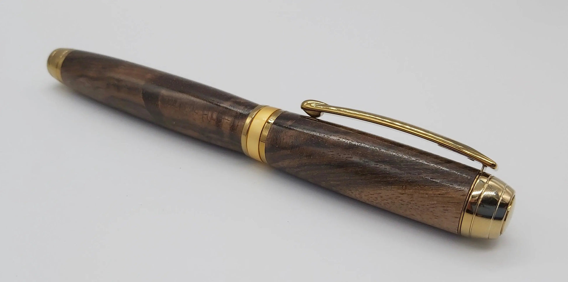 Turkish Walnut Fountain pen DevonPens